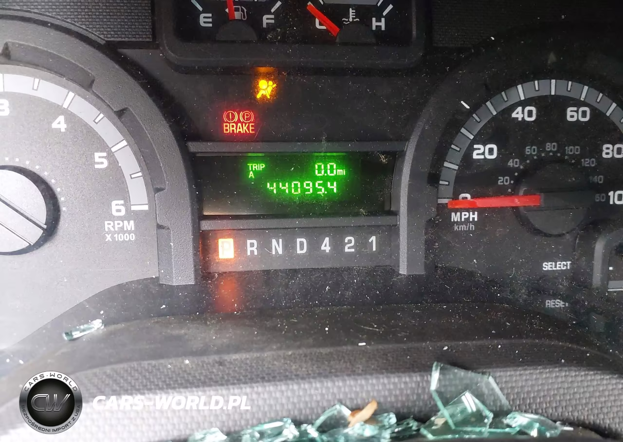 2019 Ford E-350 Cutaway VIN:1FDWE3F66KDC02082 - 5