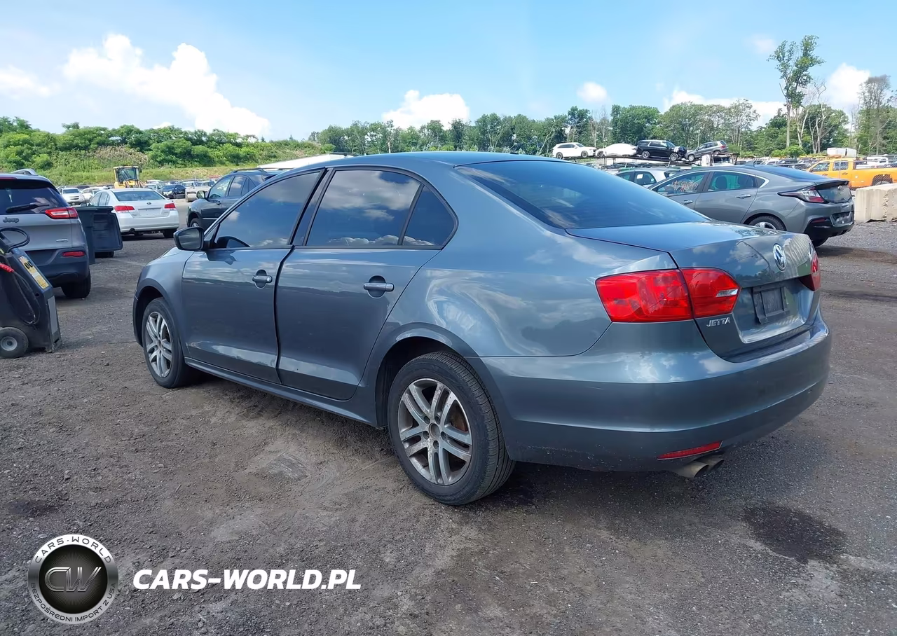 2012 Volkswagen Jetta 2.0L S VIN:3VW1K7AJ1CM049432 - 3