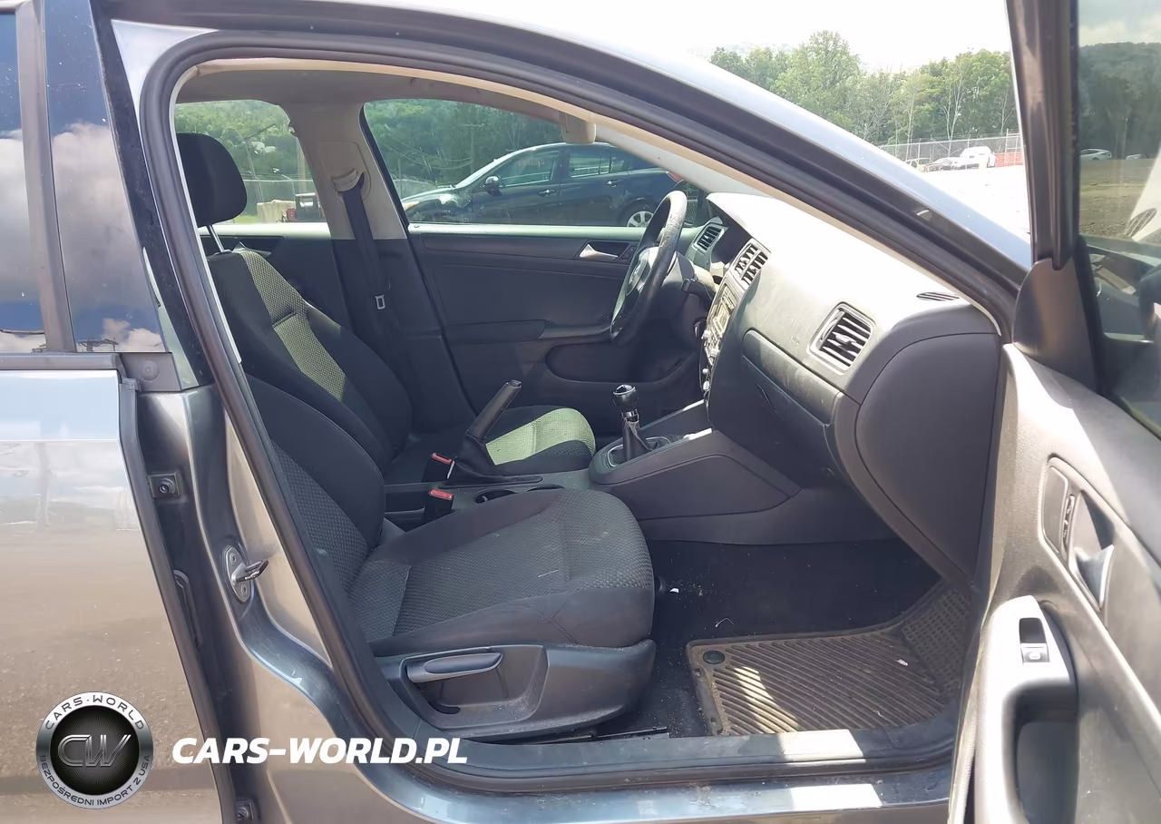 2012 Volkswagen Jetta 2.0L S VIN:3VW1K7AJ1CM049432 - 5