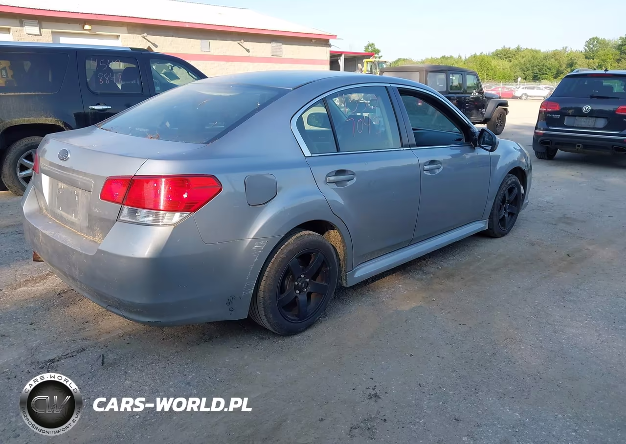2010 Subaru Legacy 2.5I Premium VIN:4S3BMBC66A3227167 - 4