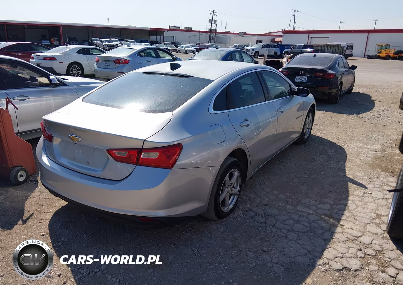 2017 Chevrolet Malibu Ls VIN:1G1ZB5ST4HF230678 - 4