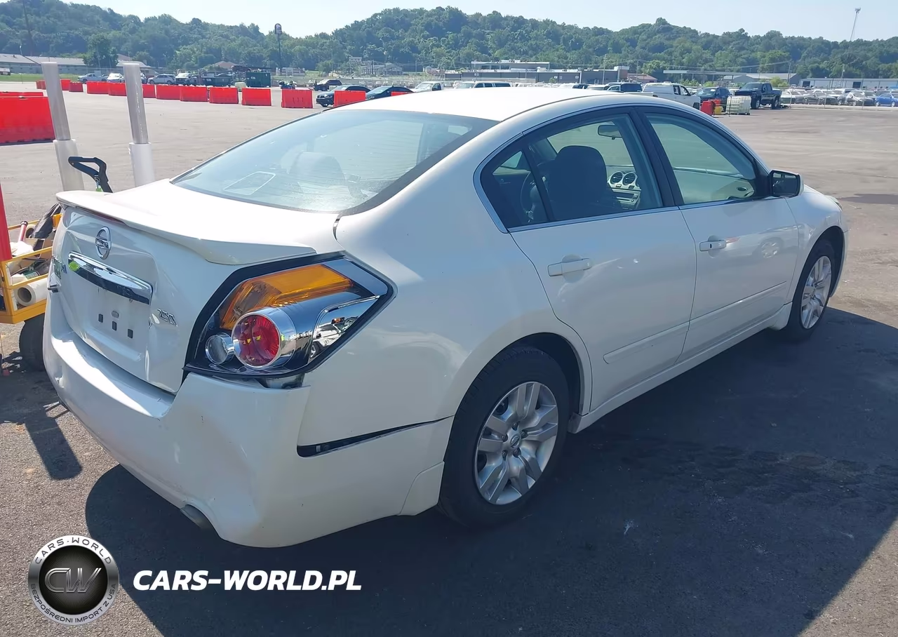 2012 Nissan Altima 2.5 S VIN:1N4AL2AP4CC248392 - 4