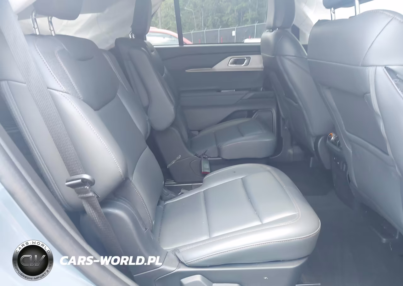 2025 Ford Explorer Active VIN:1FMUK8DHXSGB19397 - 8