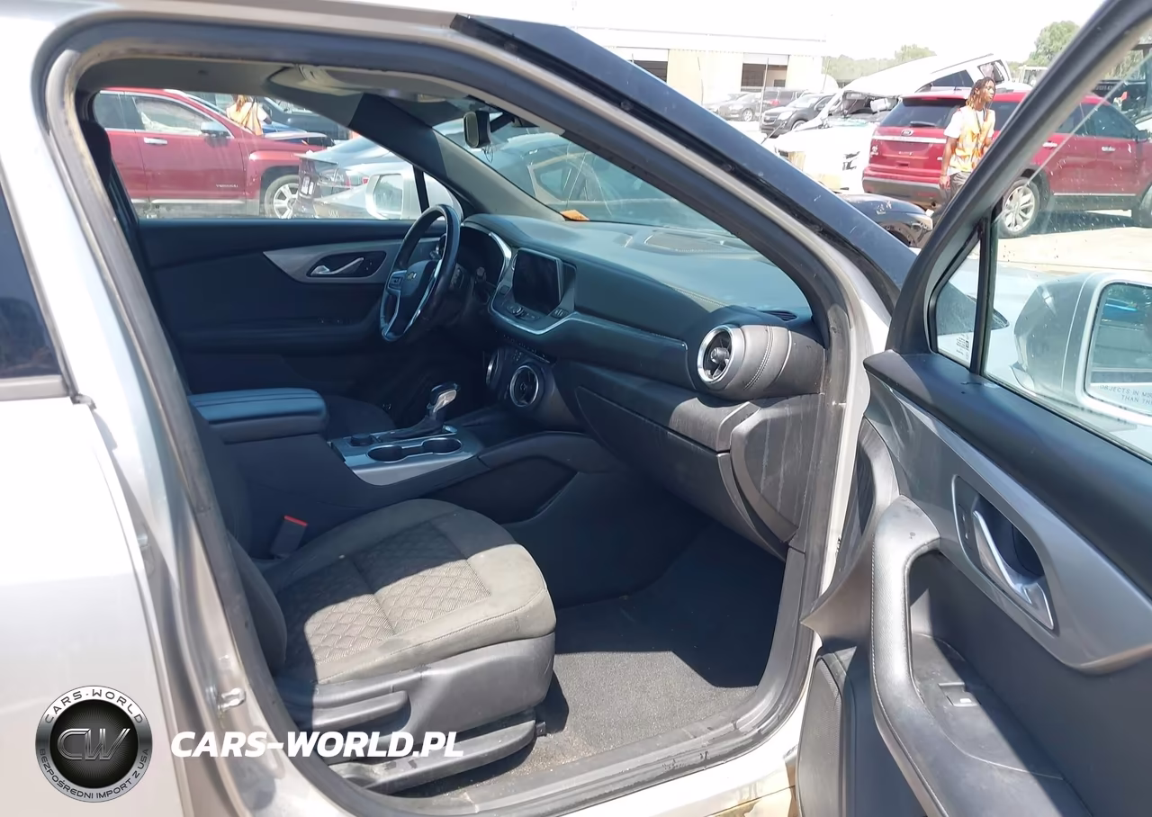 2019 Chevrolet Blazer VIN:3GNKBBRA7KS682131 - 5