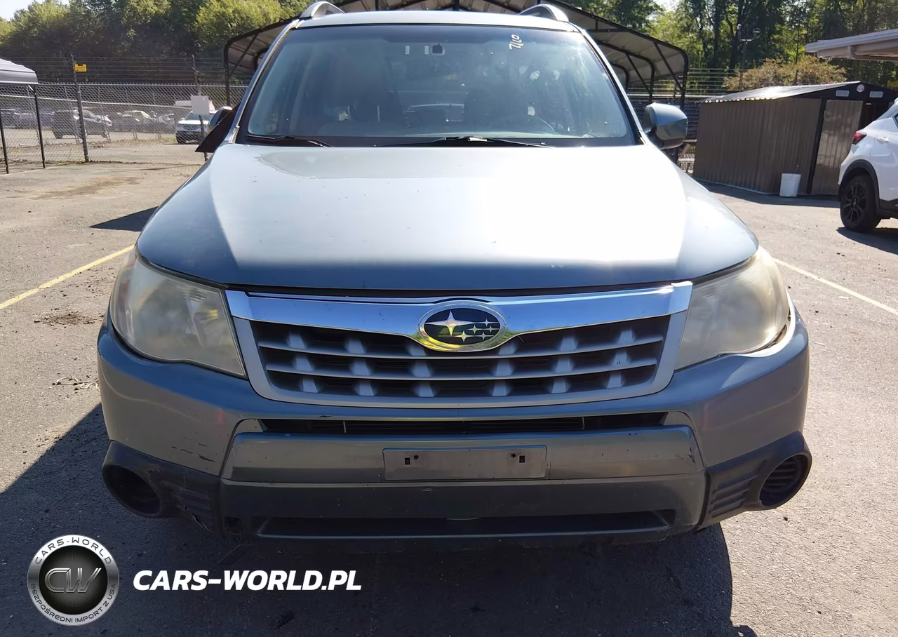 2012 Subaru Forester 2.5X Premium VIN:JF2SHADC2CH447531 - 6