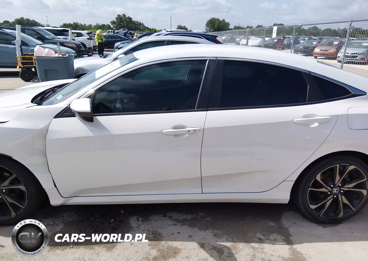 2020 Honda Civic Sport VIN:19XFC2F87LE005640 - 14