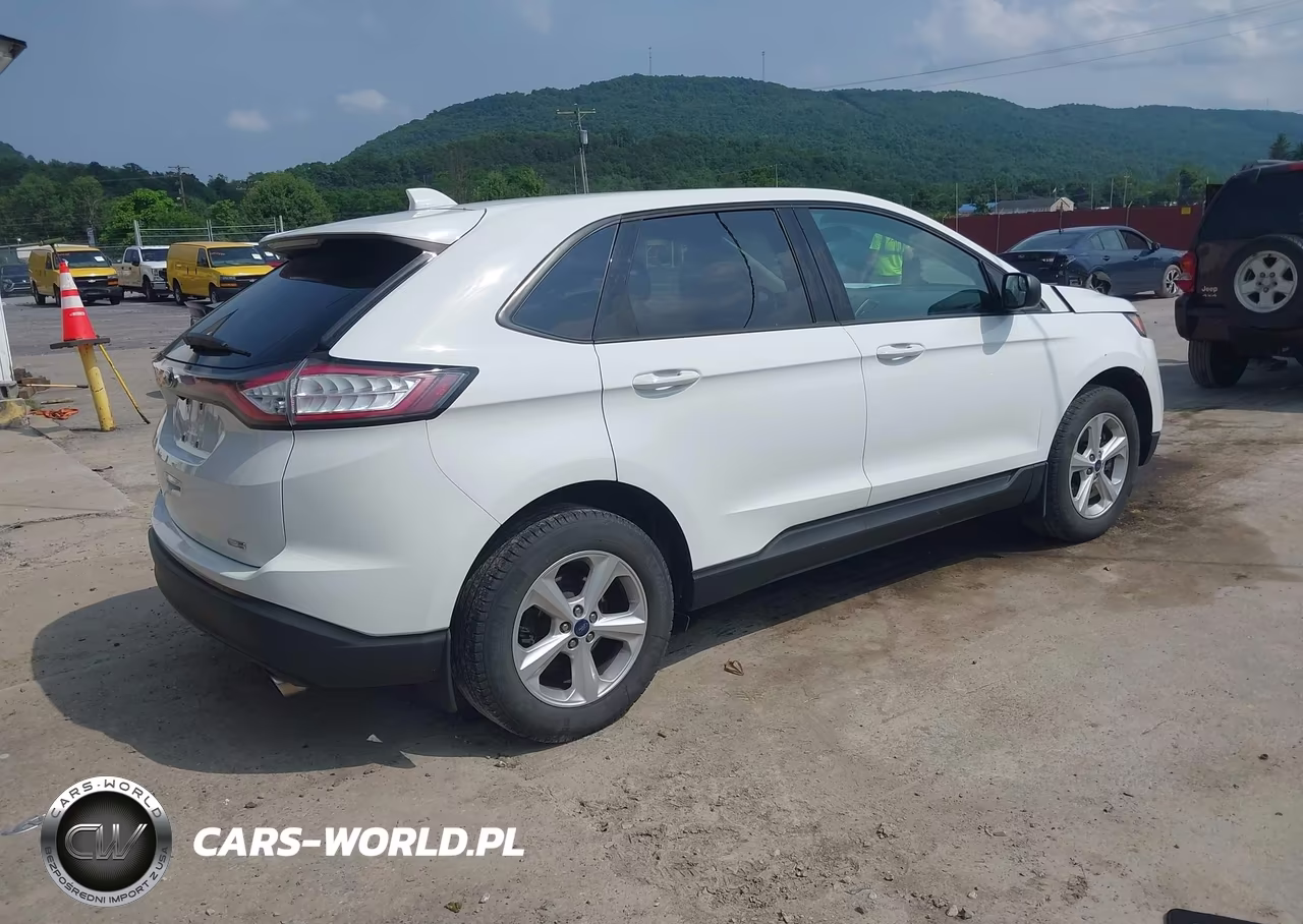 2018 Ford Edge Se VIN:2FMPK4G92JBB24187 - 4