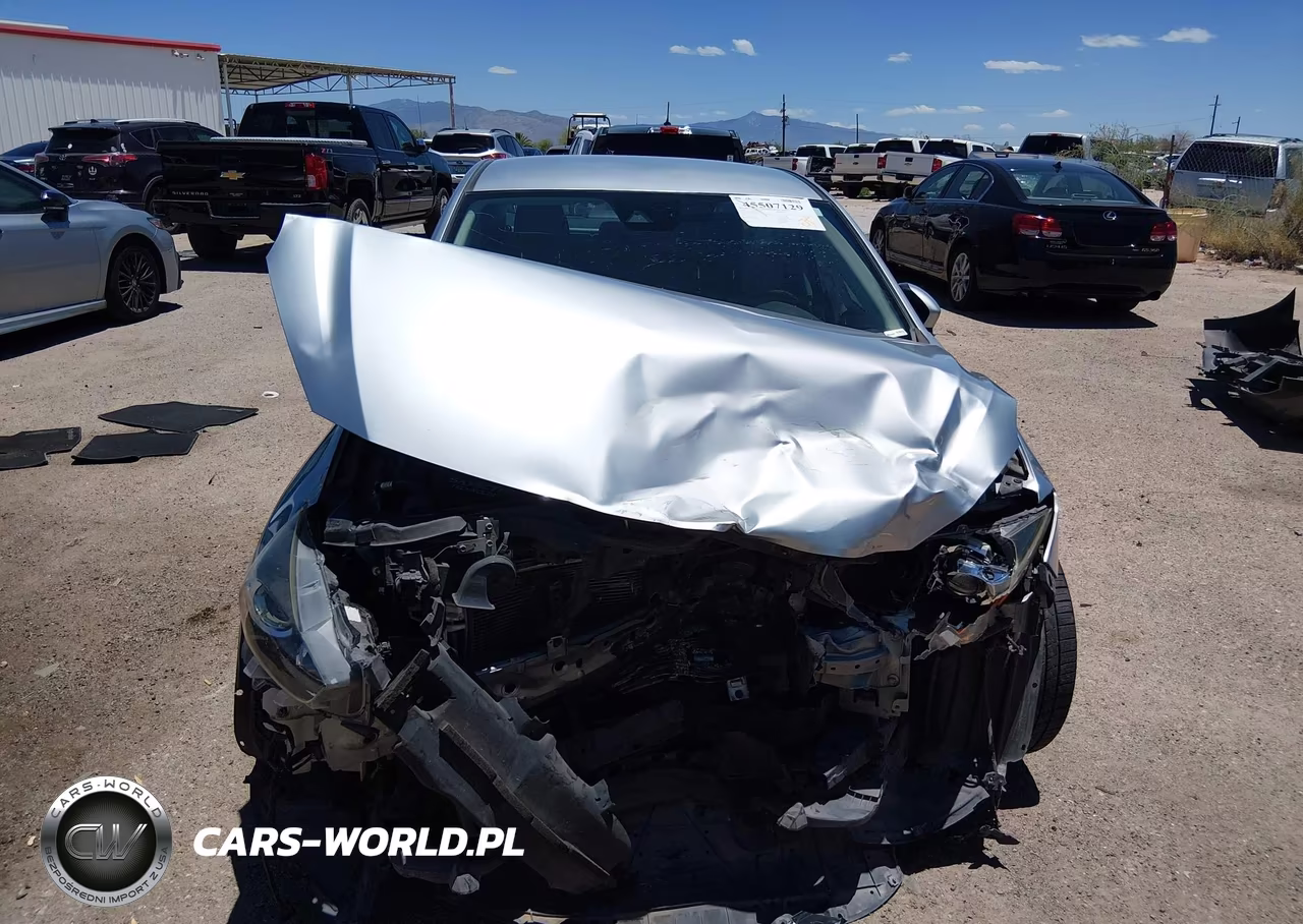 2018 Mazda Mazda3 Touring VIN:3MZBN1V36JM189056 - 12