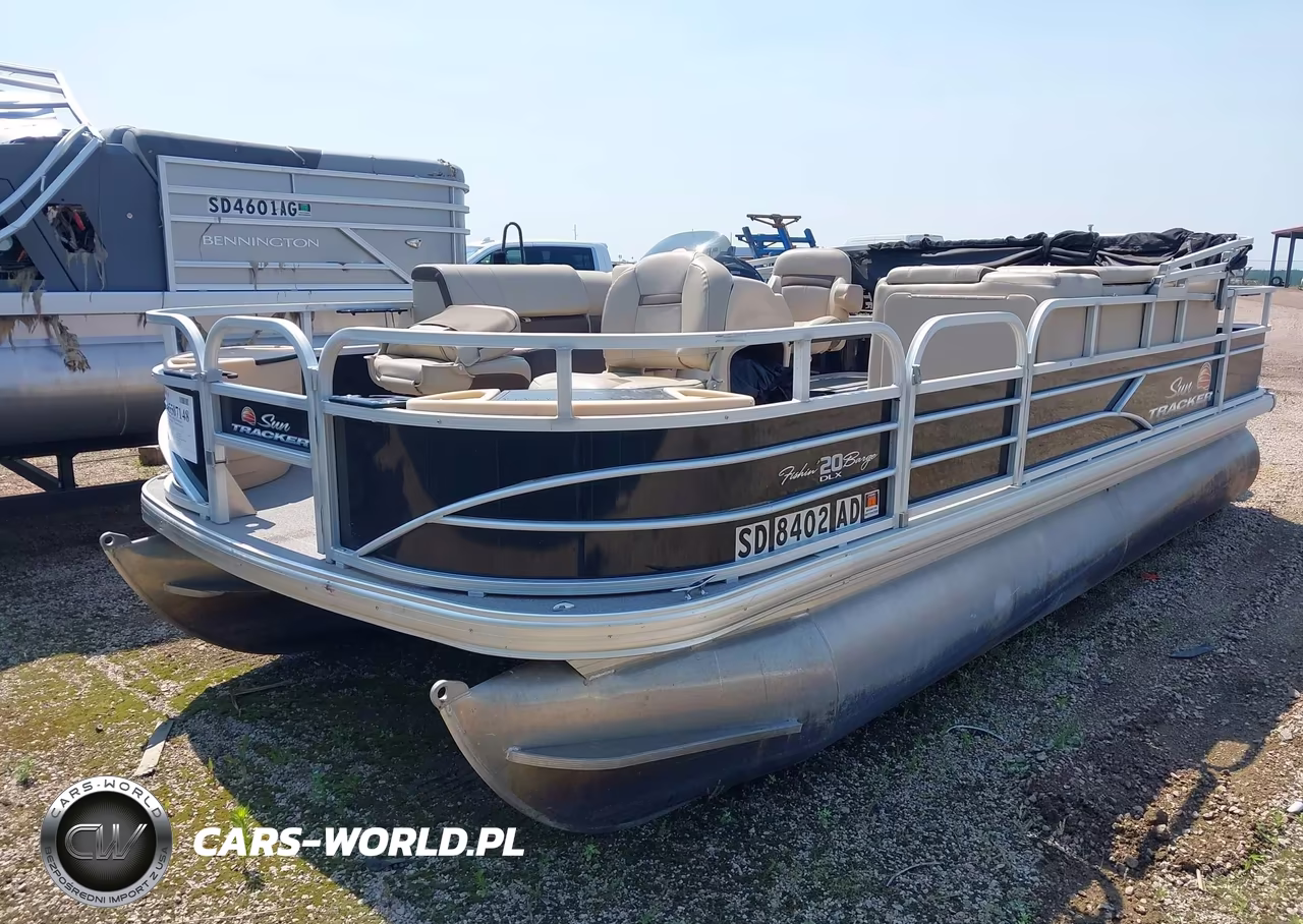 2018 Suntracker Ph30 Pontoon Boat