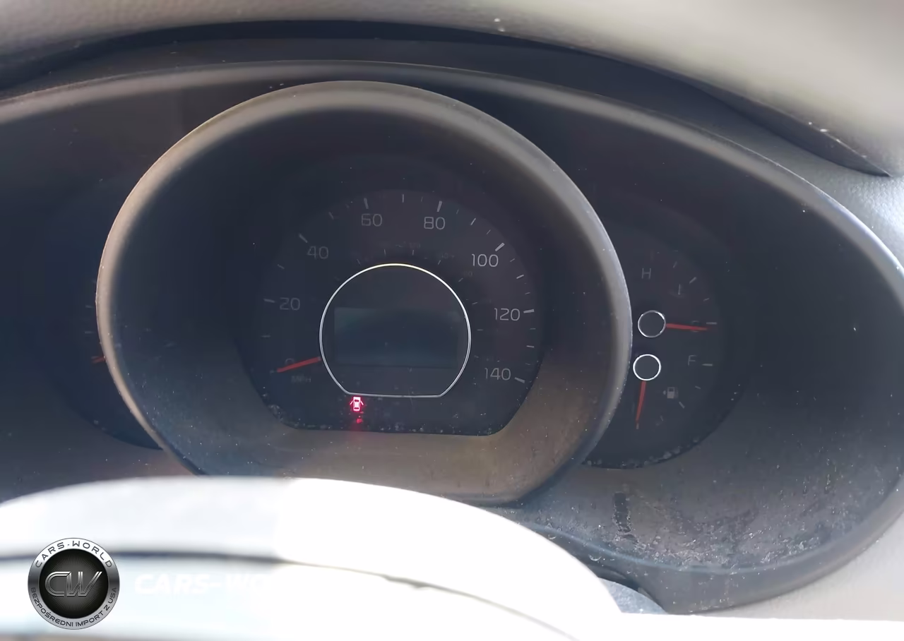 2015 Kia Soul + VIN:KNDJP3A5XF7796381 - 7