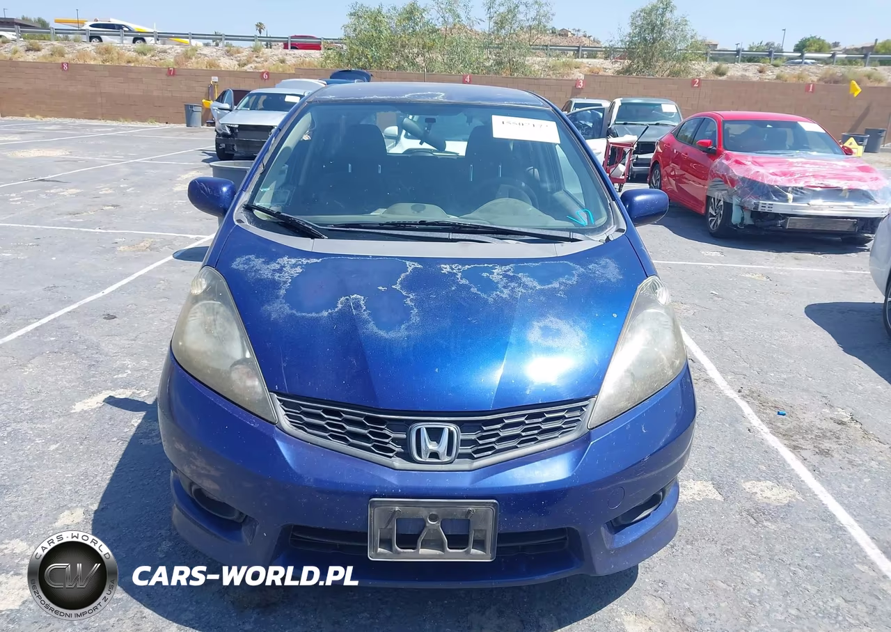 2012 Honda Fit Sport VIN:JHMGE8H59CC017315 - 12
