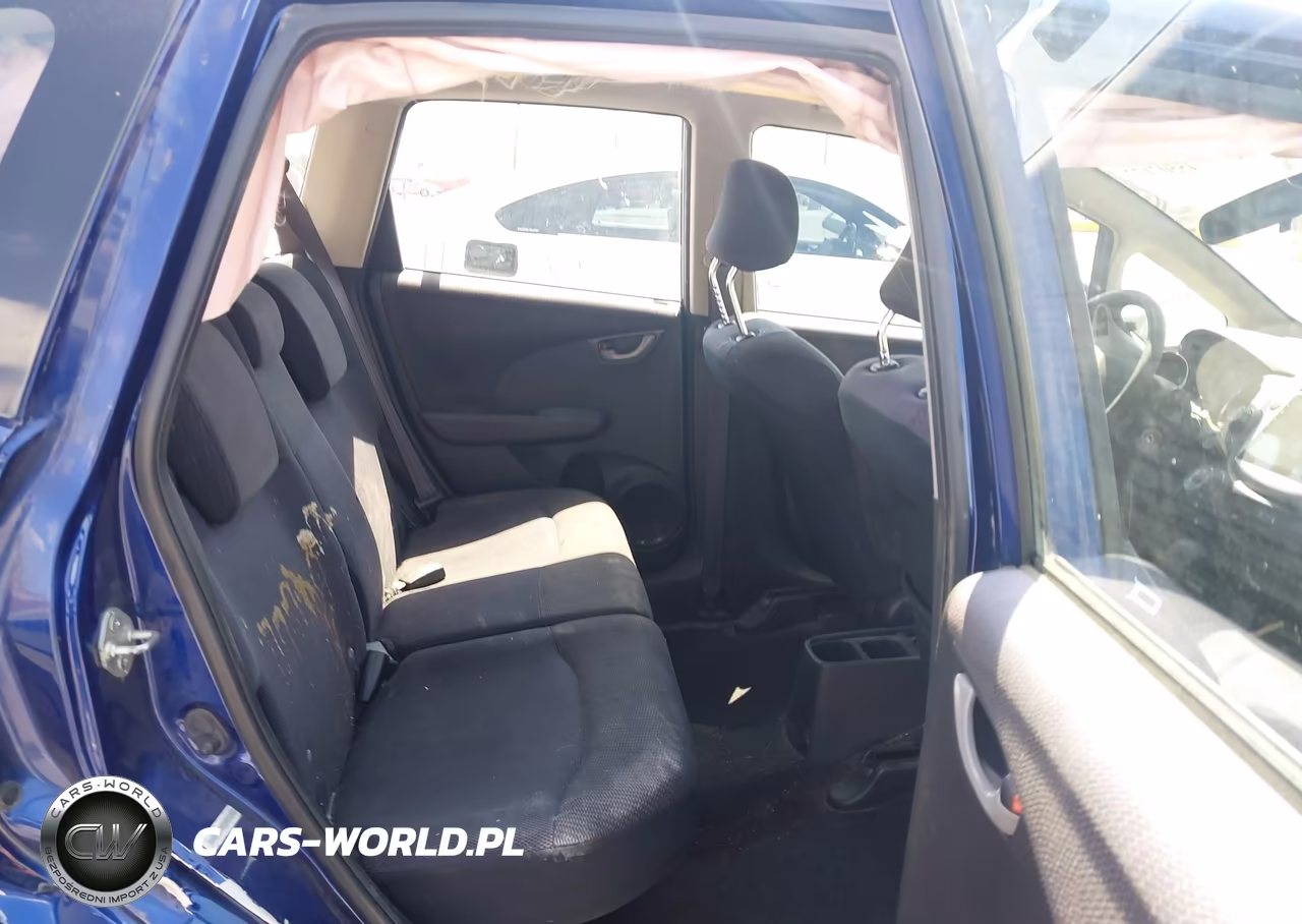 2012 Honda Fit Sport VIN:JHMGE8H59CC017315 - 8