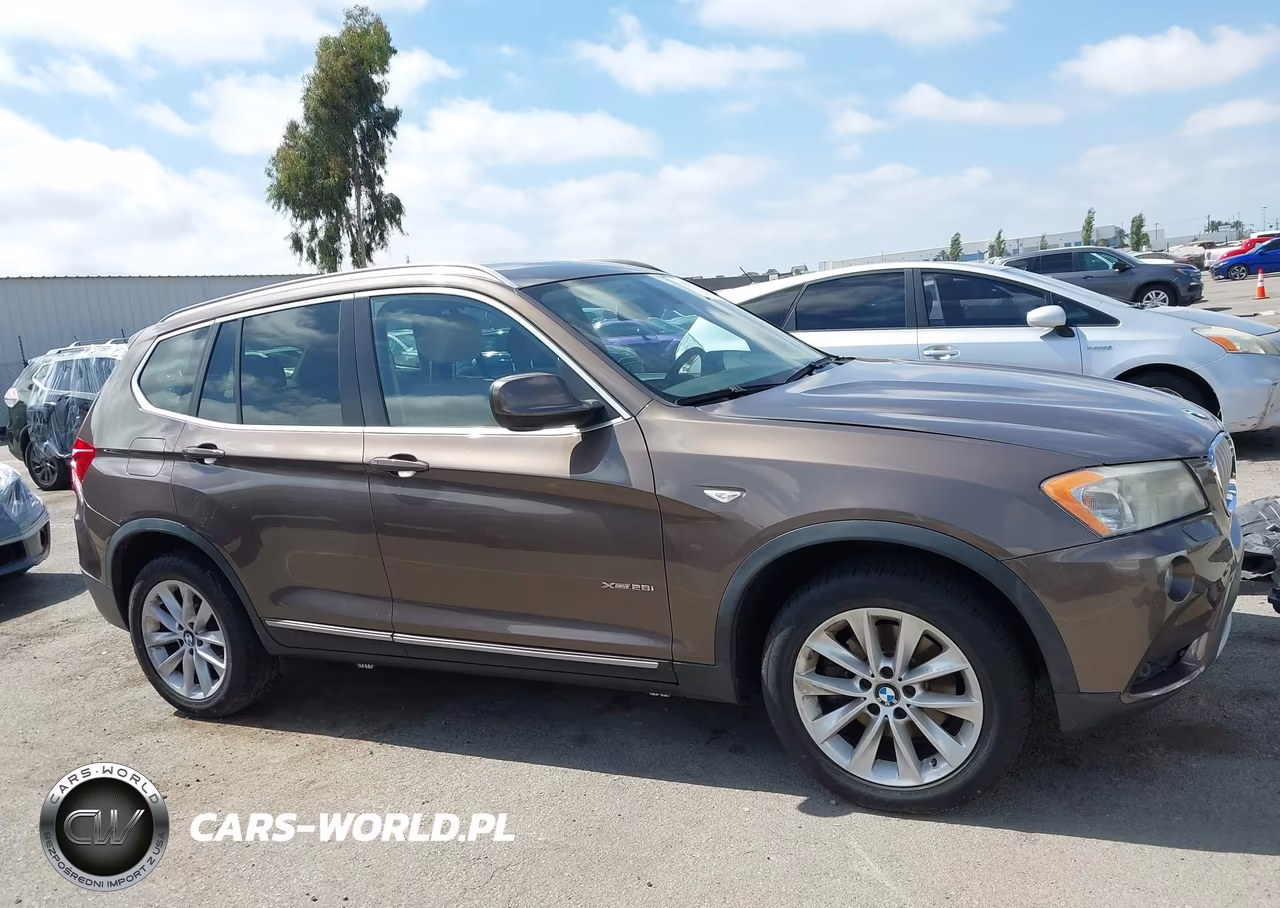 2011 BMW X3 xDrive28I VIN:5UXWX5C58BL710533 - 13