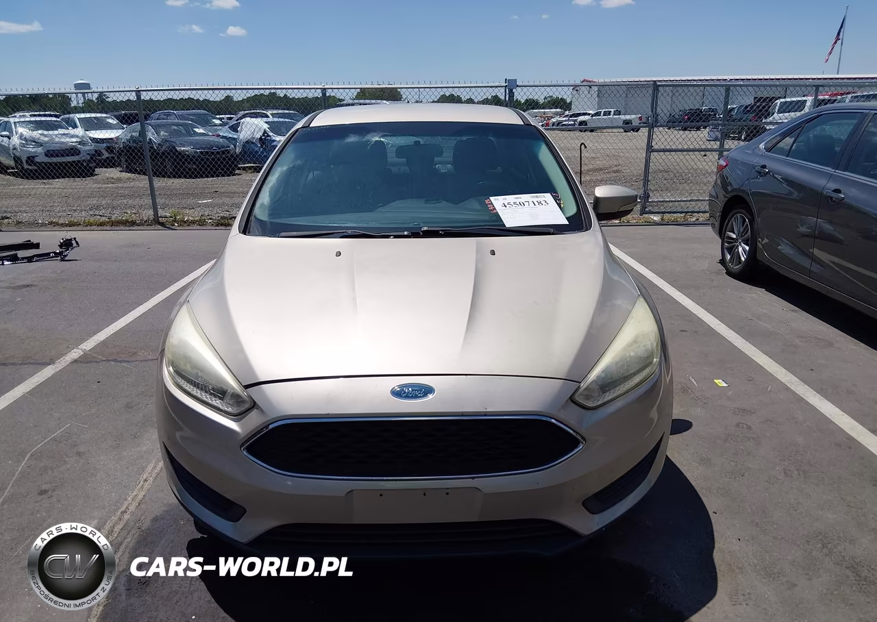 2017 Ford Focus Se VIN:1FADP3F22HL201826 - 13