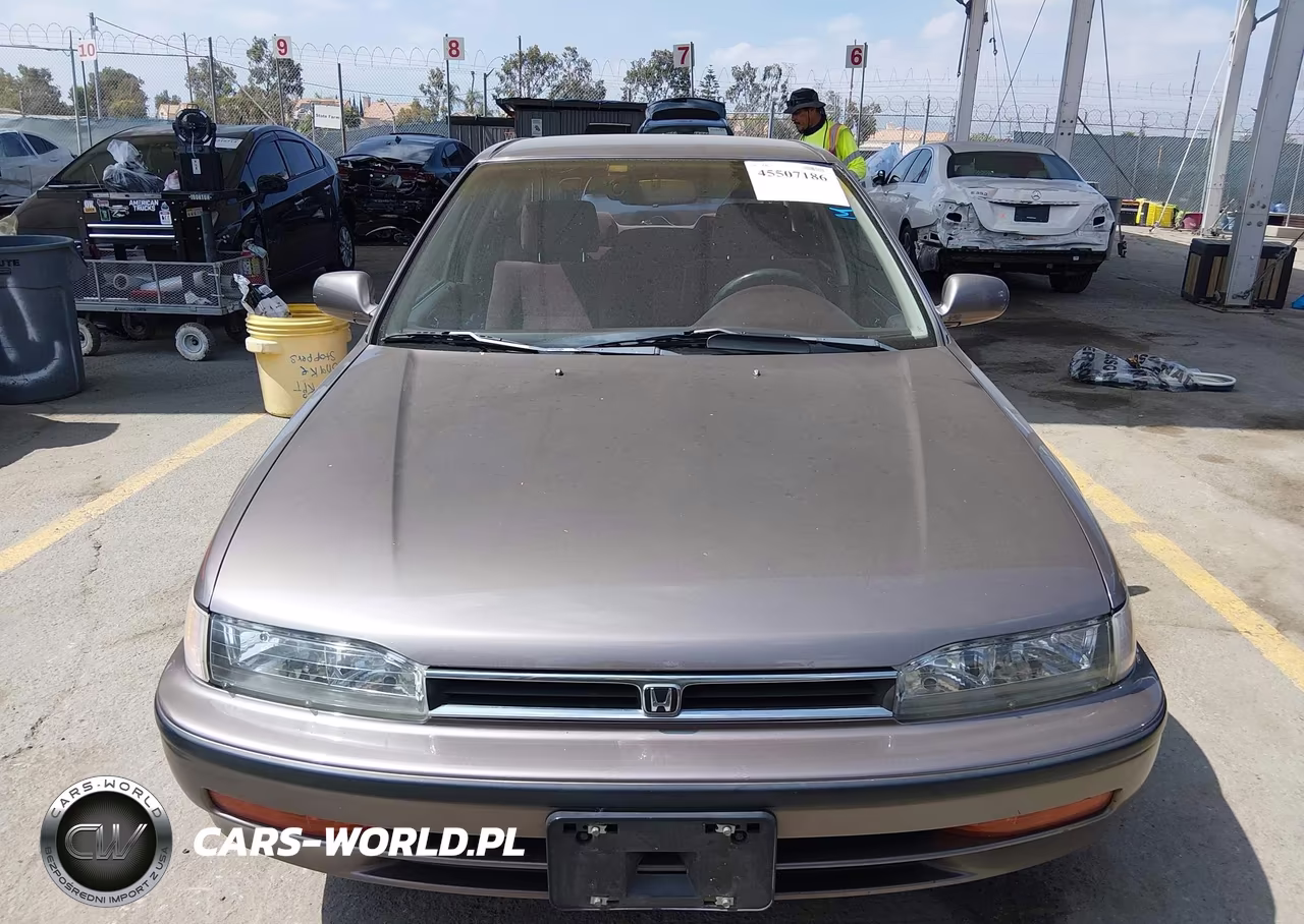 1992 Honda Accord Lx-Ex VIN:JHMCB765XNC024703 - 12