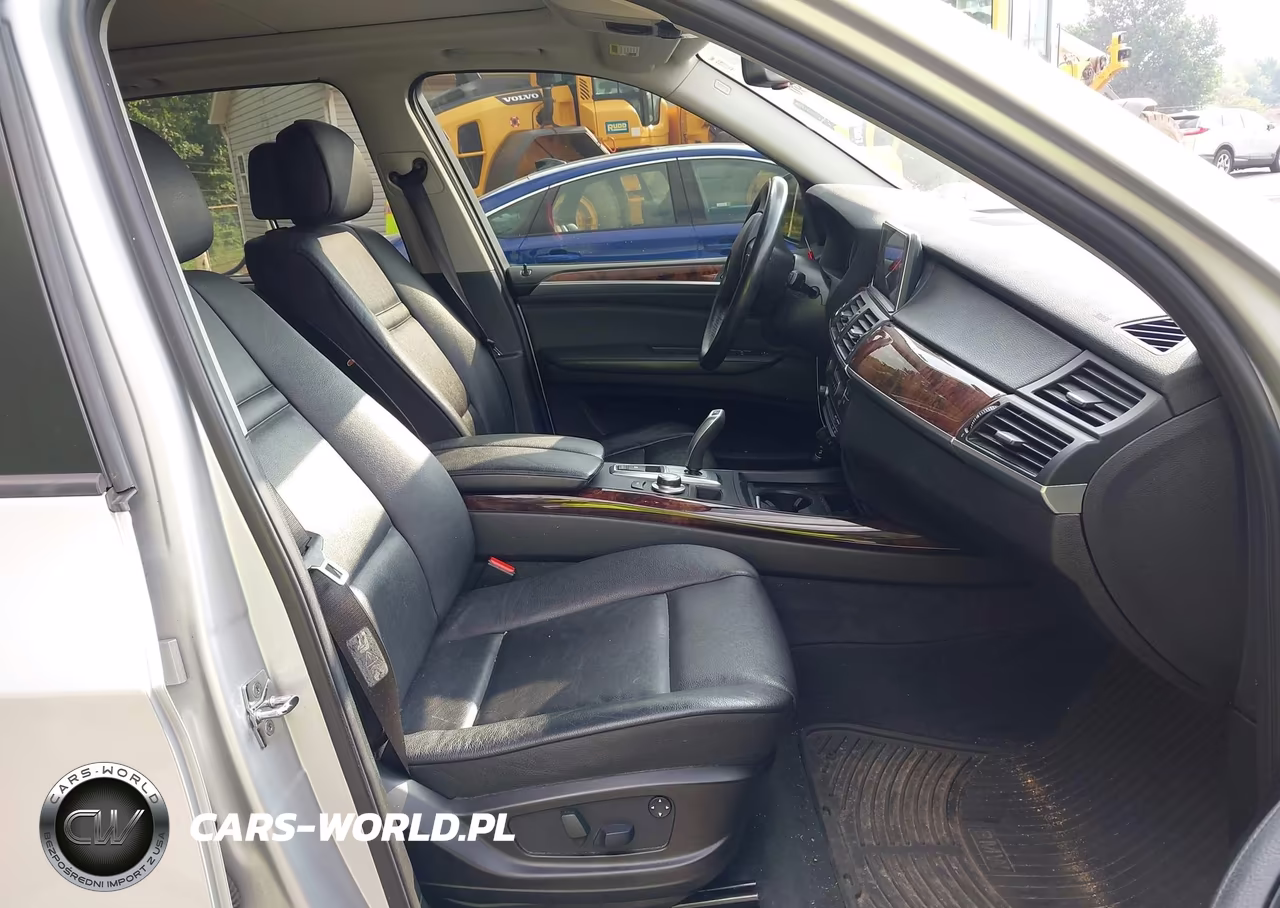 2009 BMW X5 xDrive30I VIN:5UXFE43579L273456 - 5