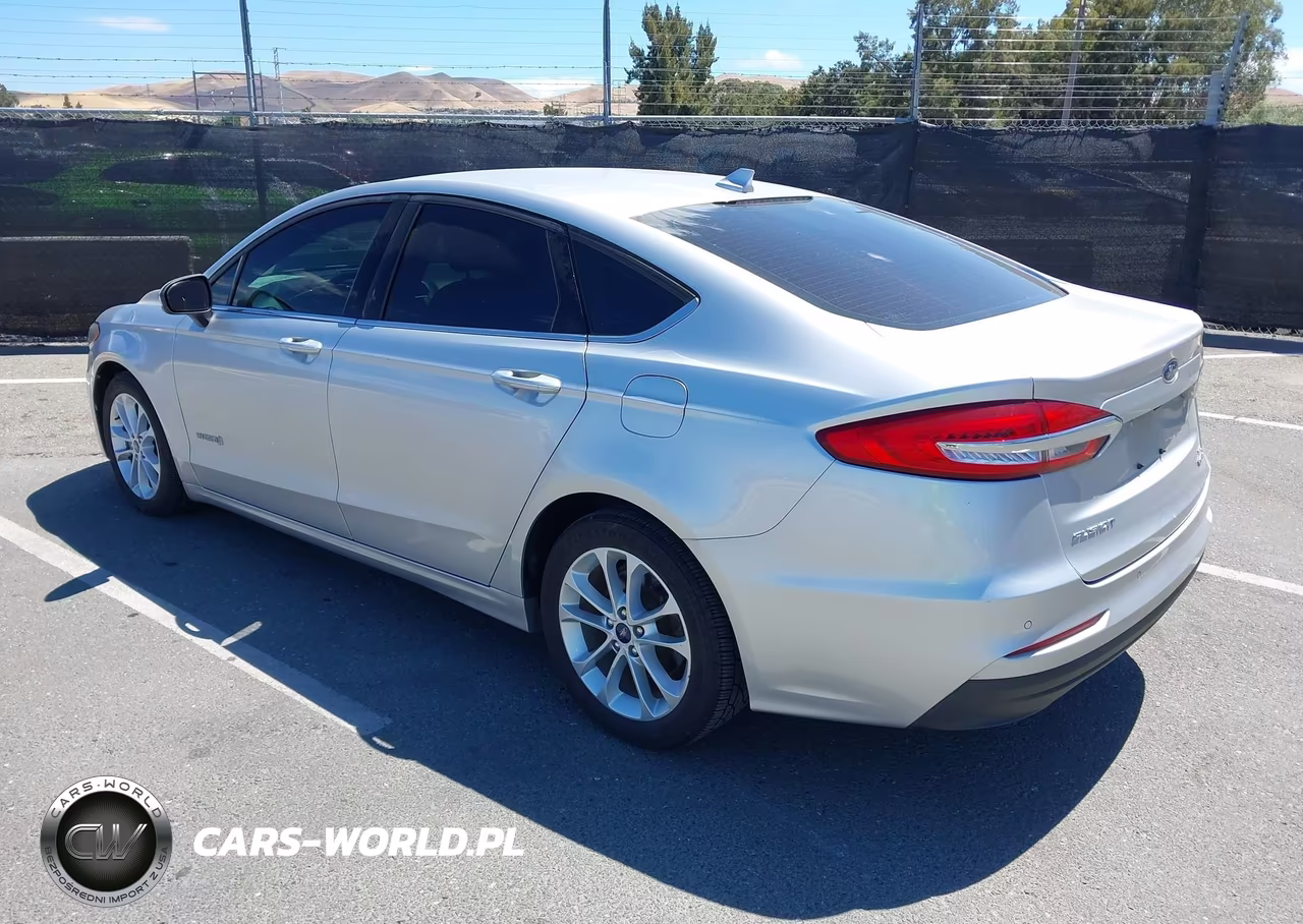 2019 Ford Fusion Hybrid Se VIN:3FA6P0LU4KR274301 - 3