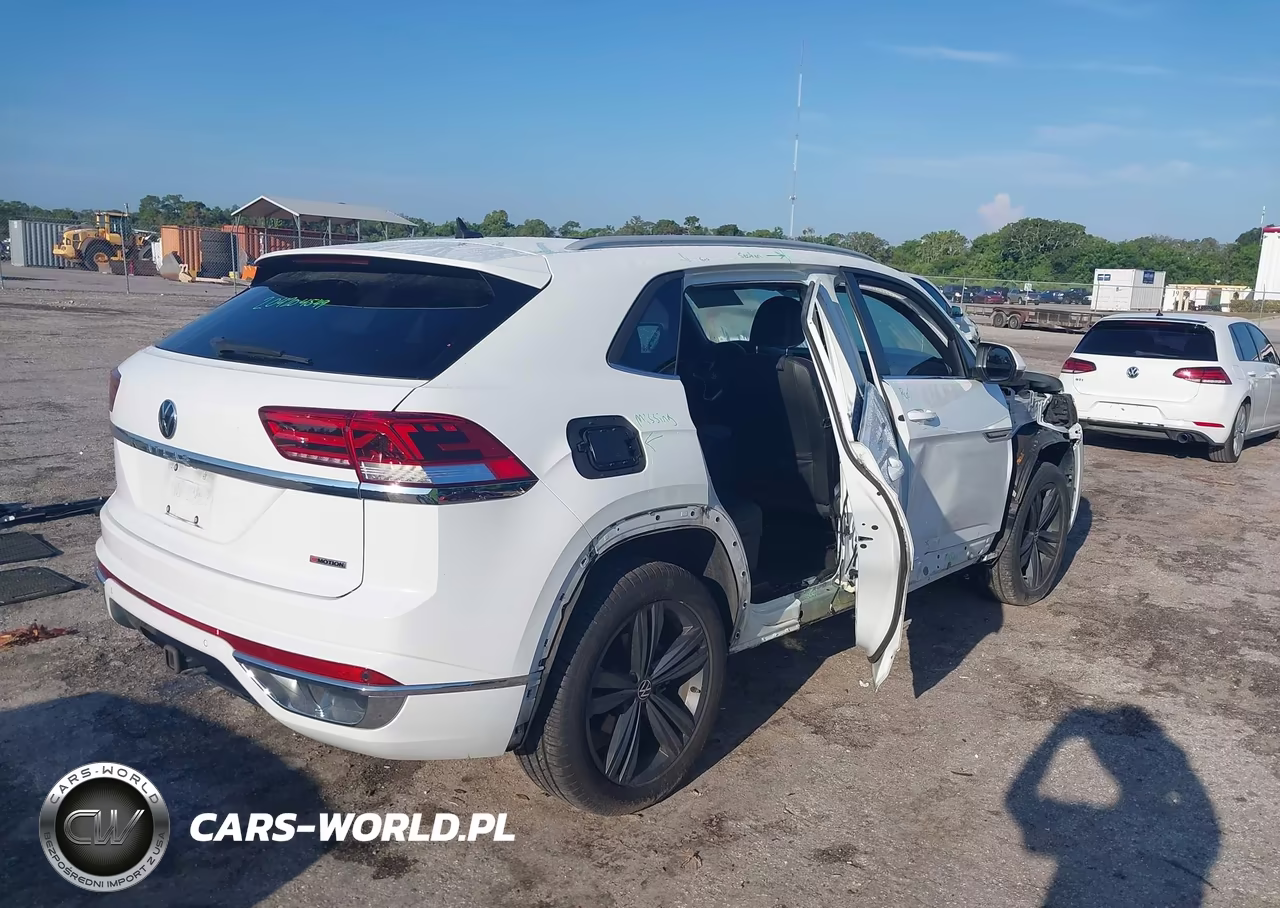 2021 Volkswagen Atlas Cross Sport 3.6L V6 Se W-Technology R-Line VIN:1V2RE2CAXMC202324 - 4