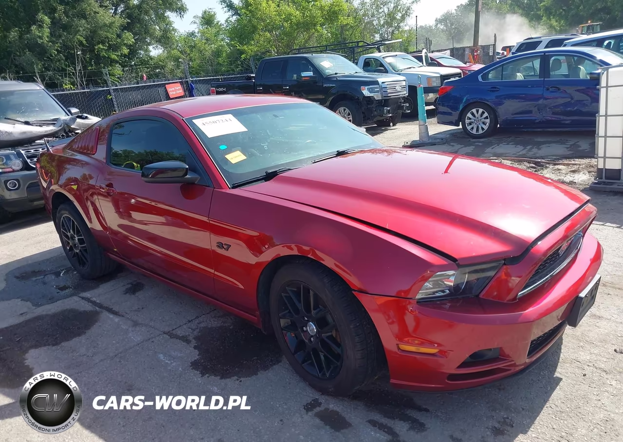 2014 Ford Mustang V6
