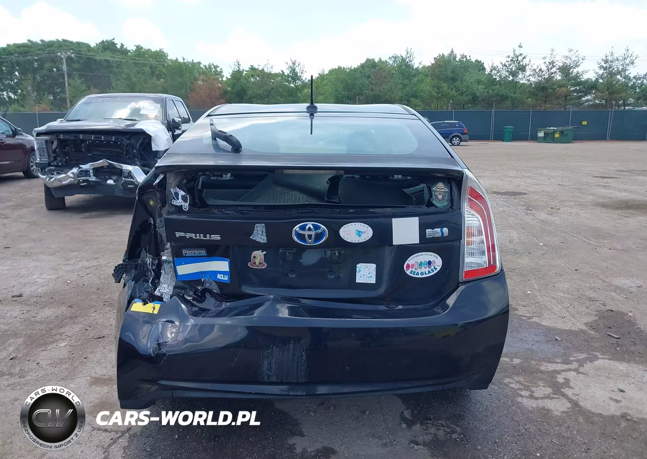 2013 Toyota Prius Three Se VIN:JTDKN3DU5D5624300 - 16