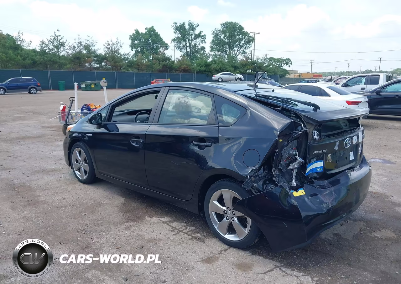 2013 Toyota Prius Three Se VIN:JTDKN3DU5D5624300 - 3
