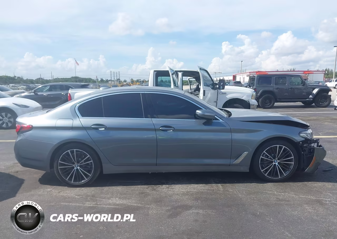 2022 BMW 530 I VIN:WBA53BH01NWX46391 - 13
