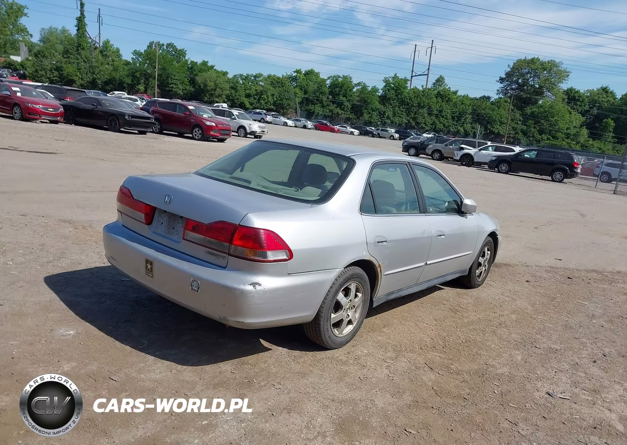 2001 Honda Accord 2.3 Lx VIN:1HGCG56531A107808 - 4