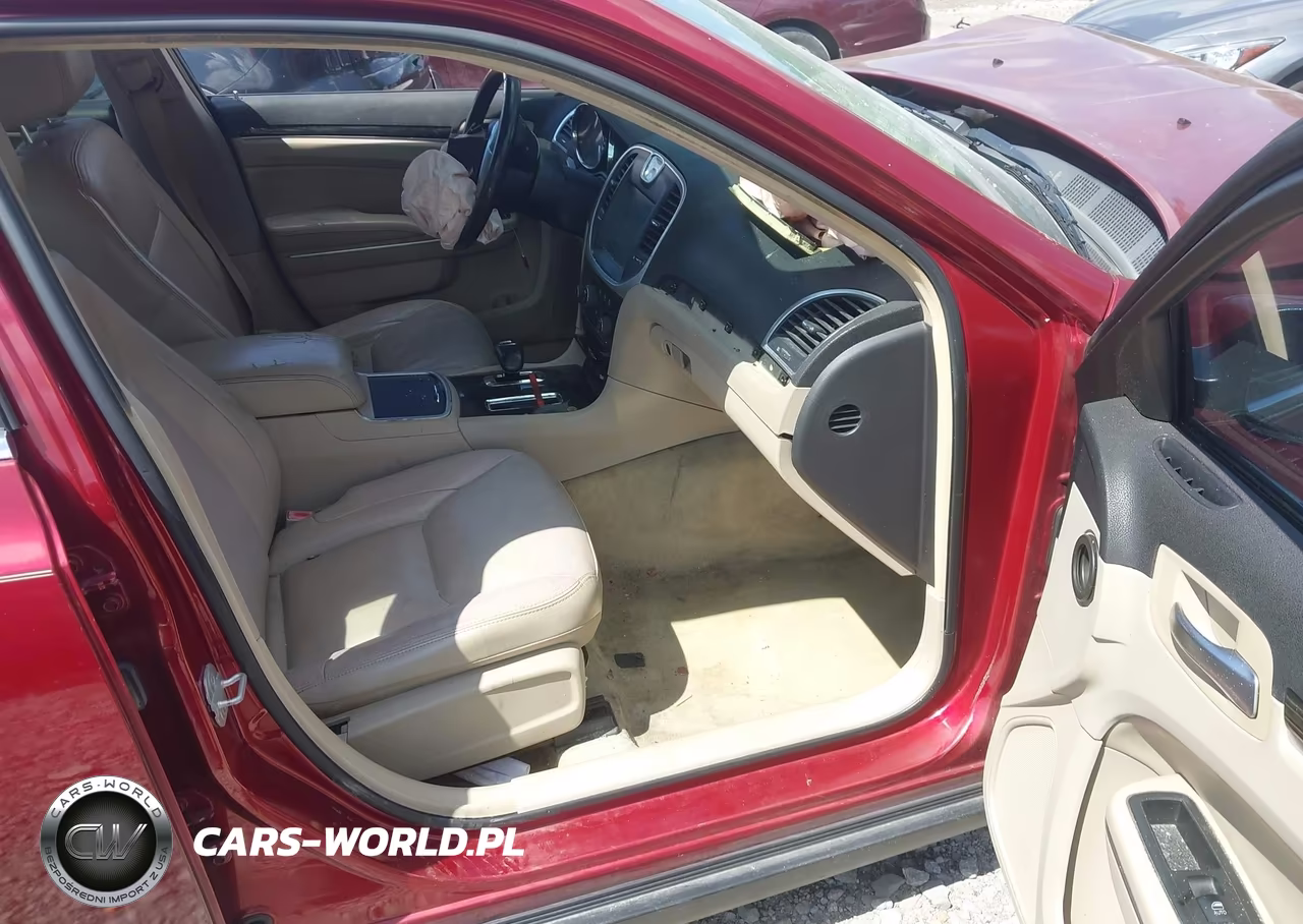 2013 Chrysler 300 Motown VIN:2C3CCAAGXDH573340 - 5