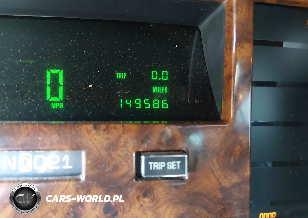 1994 Cadillac Fleetwood Brougham VIN:1G6DW52P9RR704989 - 16