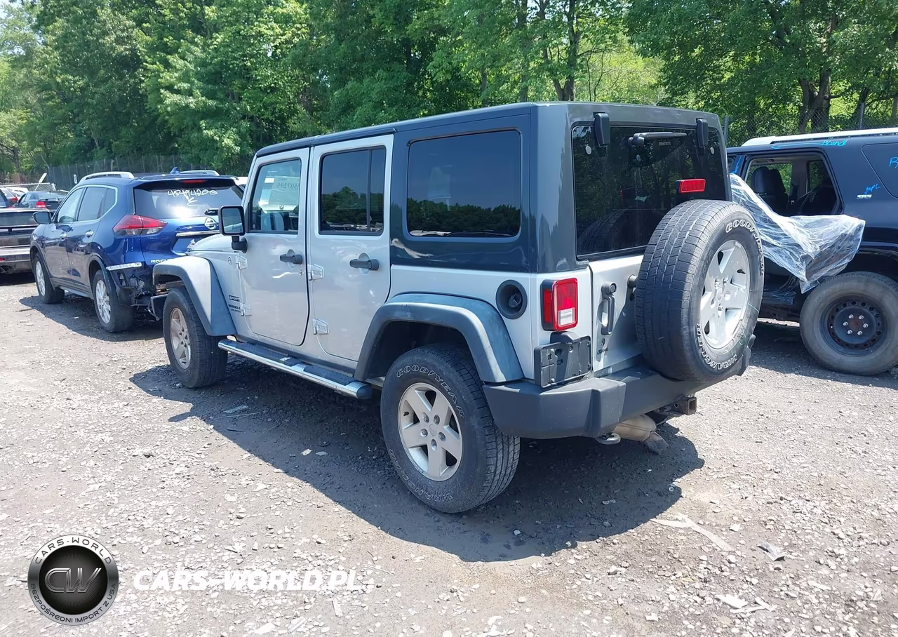 2012 Jeep Wrangler Unlimited Sport VIN:1C4BJWDG5CL181745 - 3