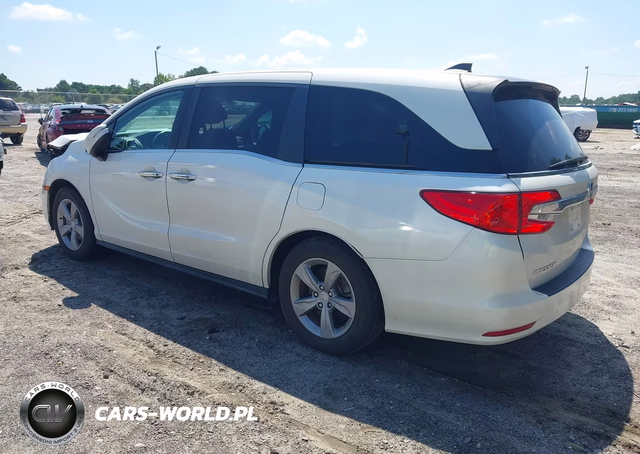 2018 Honda Odyssey Ex-L VIN:5FNRL6H77JB057303 - 3