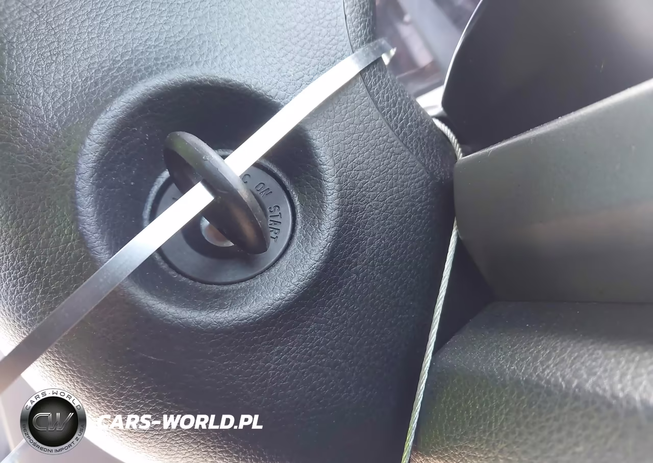 2018 Kia Rio S VIN:3KPA24AB6JE077678 - 11