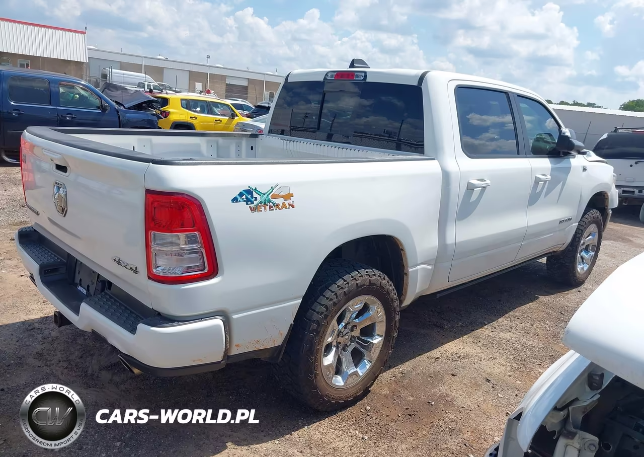 2020 Ram 1500 Big Horn 4X4 5'7 Box VIN:1C6SRFFT4LN240525 - 4