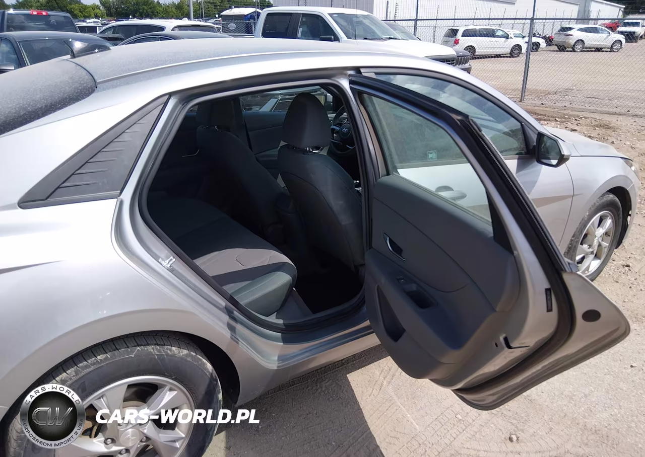 2021 Hyundai Elantra Se VIN:5NPLL4AG5MH049632 - 8