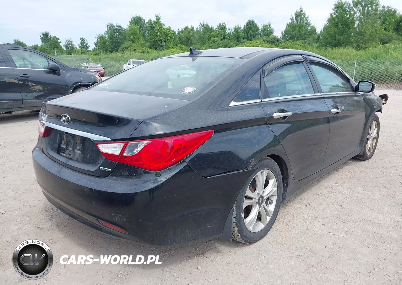2013 Hyundai Sonata Limited VIN:5NPEC4AC4DH671709 - 4
