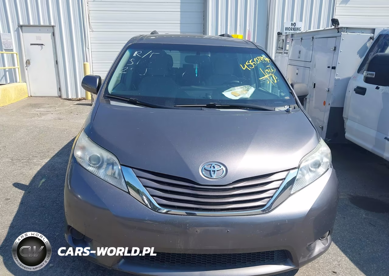 2015 Toyota Sienna Le 8 Passenger VIN:5TDKK3DC7FS630614 - 12