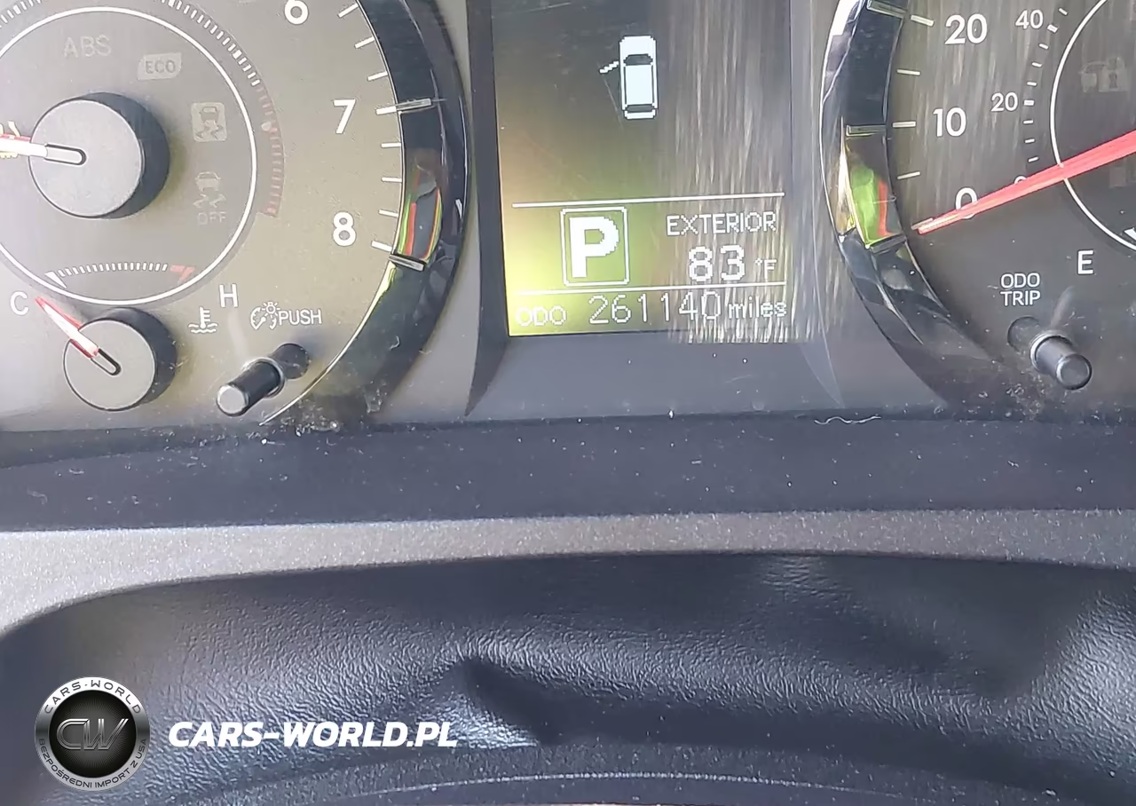 2015 Toyota Sienna Le 8 Passenger VIN:5TDKK3DC7FS630614 - 15