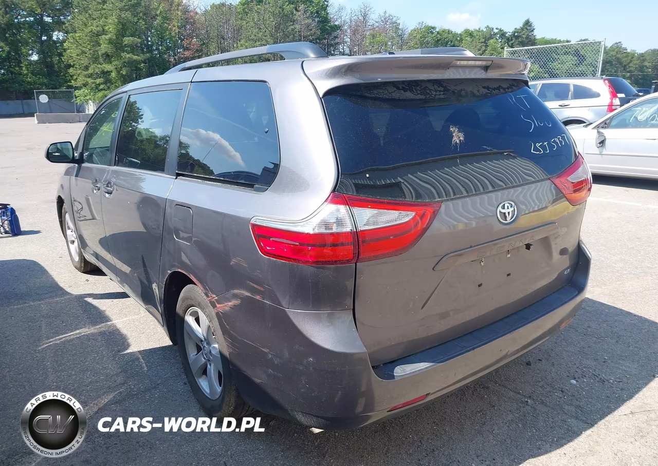 2015 Toyota Sienna Le 8 Passenger VIN:5TDKK3DC7FS630614 - 3