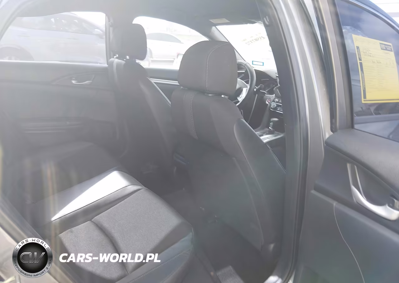 2019 Honda Civic Sport VIN:2HGFC2F82KH606698 - 8