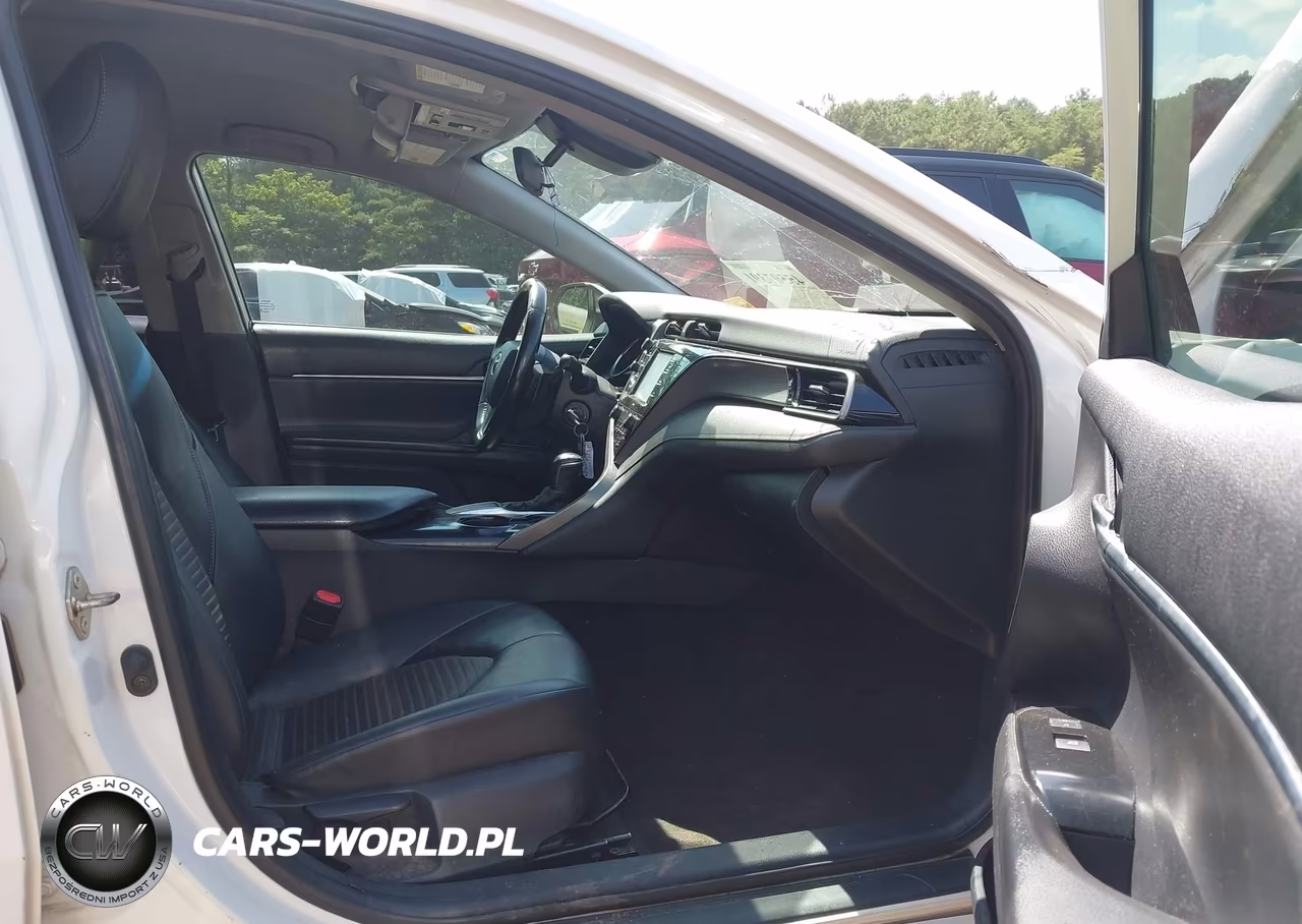 2020 Toyota Camry Se VIN:4T1G11AKXLU894258 - 5