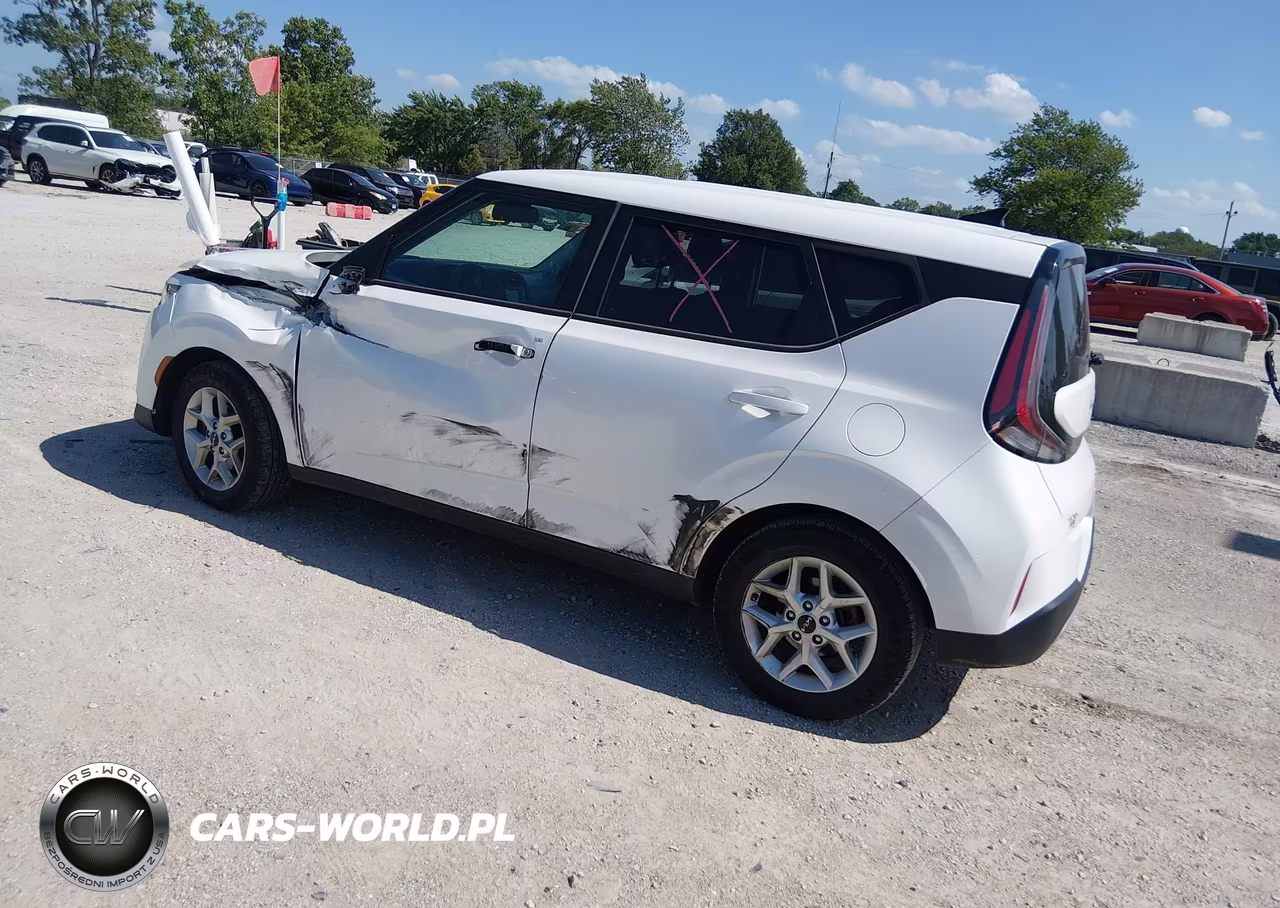 2023 Kia Soul Lx VIN:KNDJ23AU2P7870657 - 3