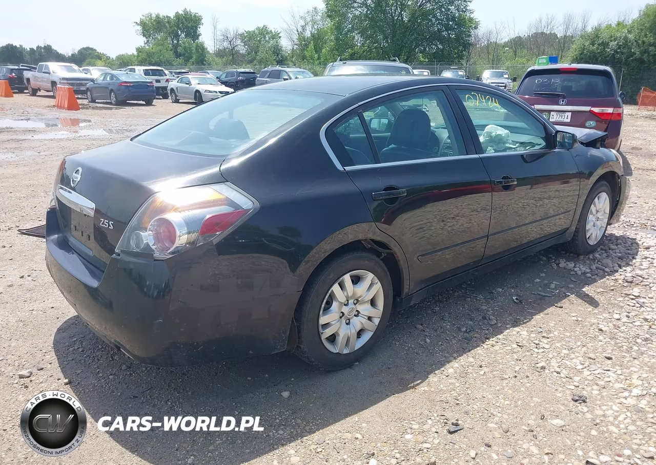 2012 Nissan Altima 2.5 S VIN:1N4AL2AP8CC163913 - 4
