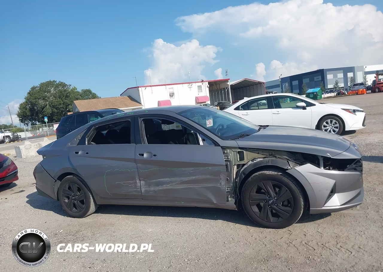 2021 Hyundai Elantra Sel VIN:KMHLM4AG6MU173858 - 14