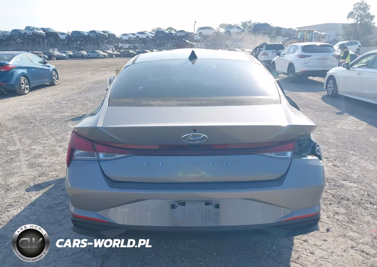 2021 Hyundai Elantra Sel VIN:KMHLM4AG6MU173858 - 17