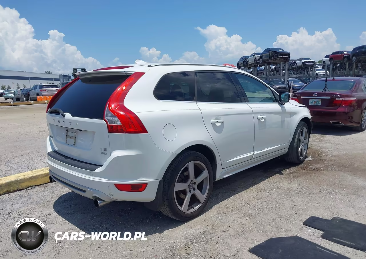 2012 Volvo Xc60 T6 Platinum VIN:YV4902DZ9C2300492 - 4