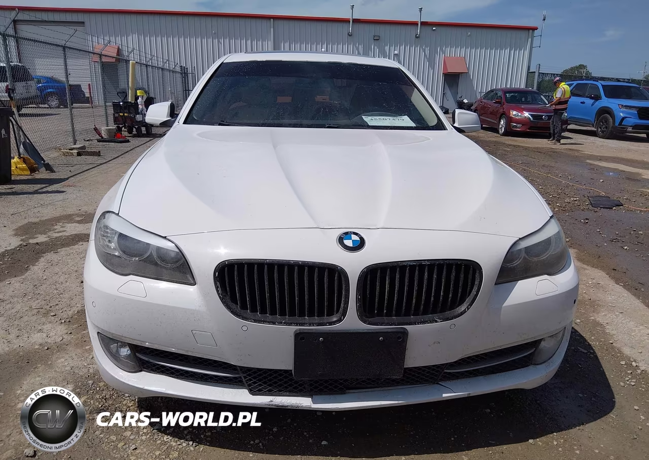 2012 BMW 528I xDrive VIN:WBAXH5C53CDW08374 - 12