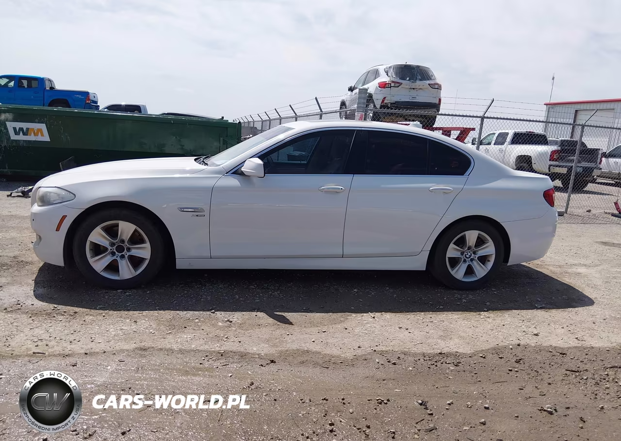 2012 BMW 528I xDrive VIN:WBAXH5C53CDW08374 - 14