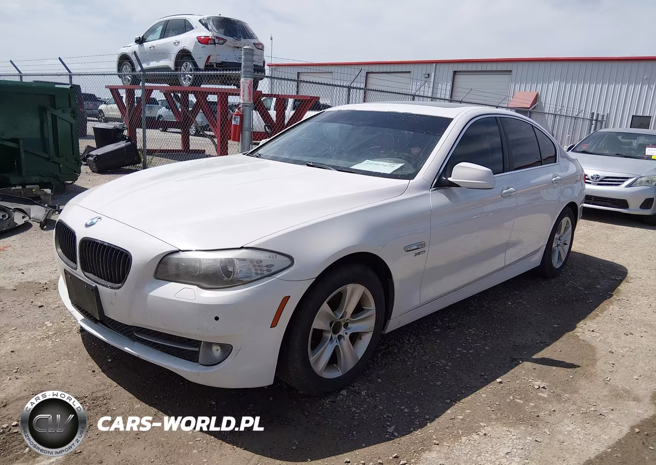 2012 BMW 528I xDrive VIN:WBAXH5C53CDW08374 - 2
