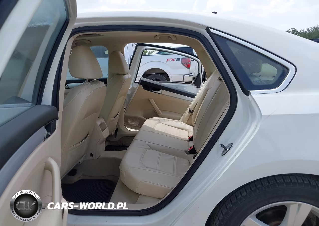2012 Volkswagen Passat 2.5L Se VIN:1VWBH7A36CC101739 - 8