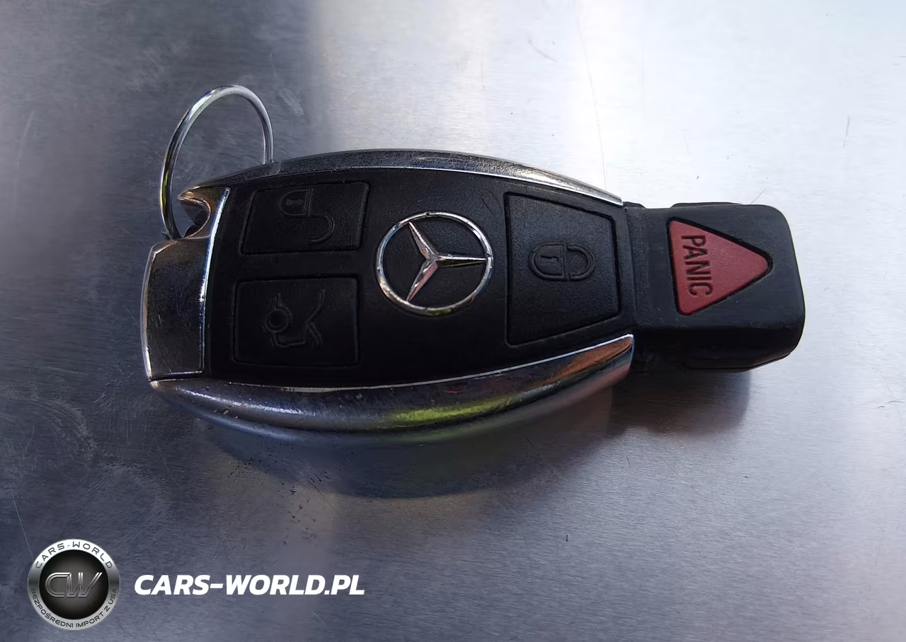 2015 Mercedes-Benz C 250 VIN:WDDGJ4HB9FG405174 - 11